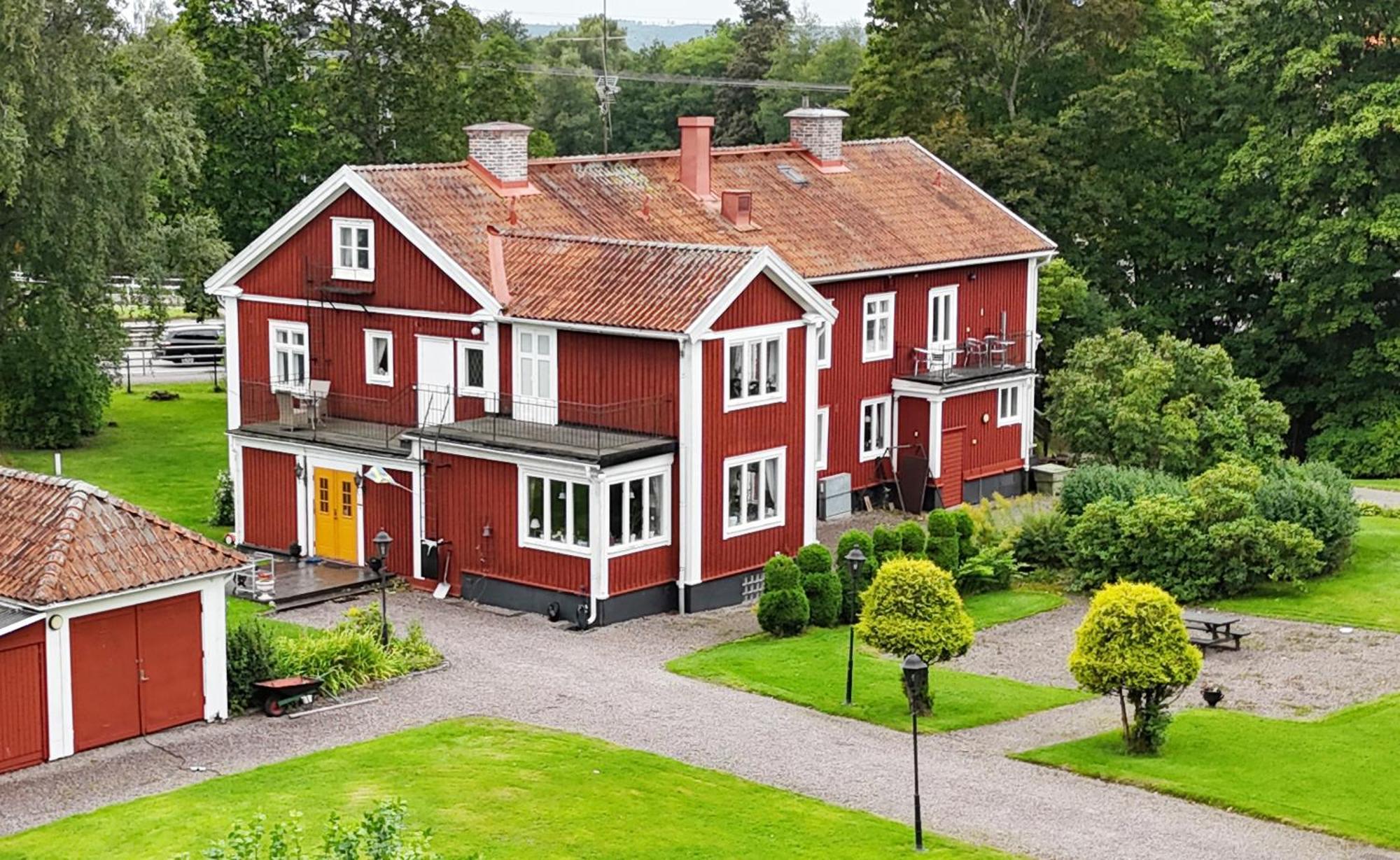 Hotell Krey Karlskoga Buitenkant foto